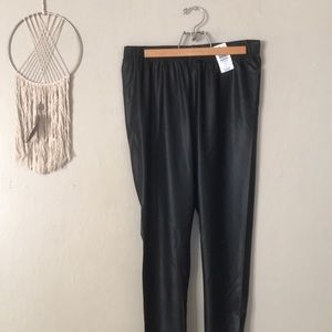 Torrid faux leather leggings size 1